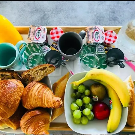 Sweet Couette-café 3*